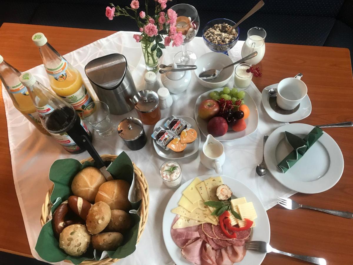 Hotel Am Kunnerstein アウグストゥスブルク エクステリア 写真
